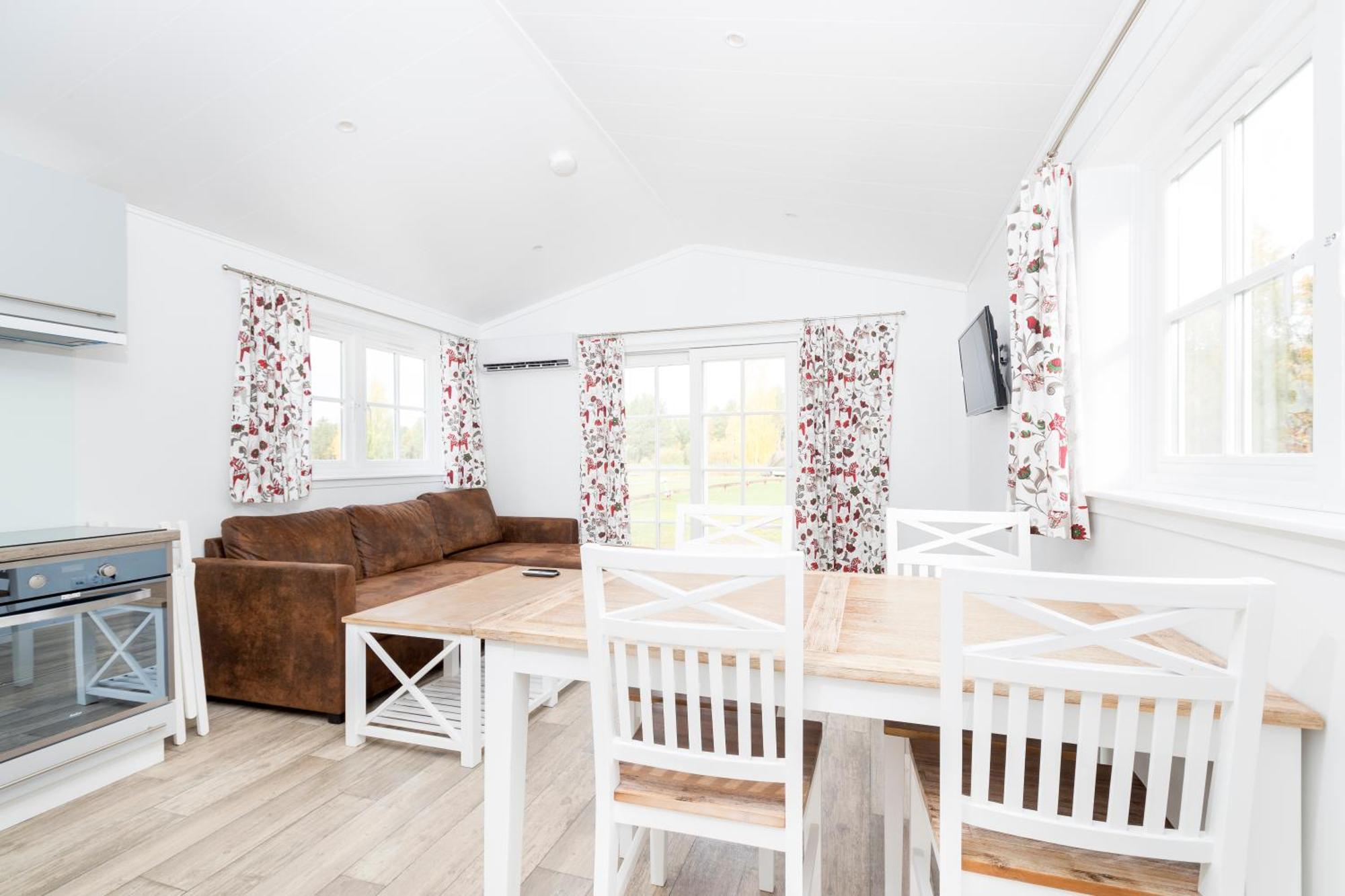 First Camp Orsa - Dalarna Guest House Room photo